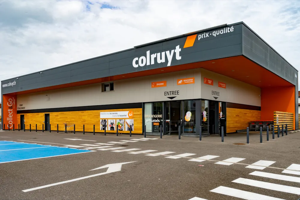 The entrance to a Colruyt supermarket